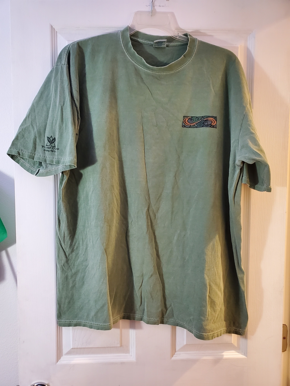Men's Sage Green Short-Sleeve Graphic Tee with Chest Motif